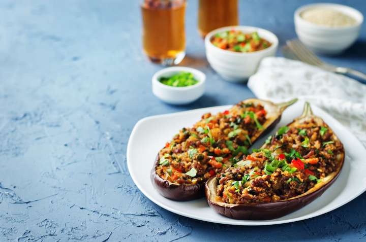 Aubergines farcies véganes