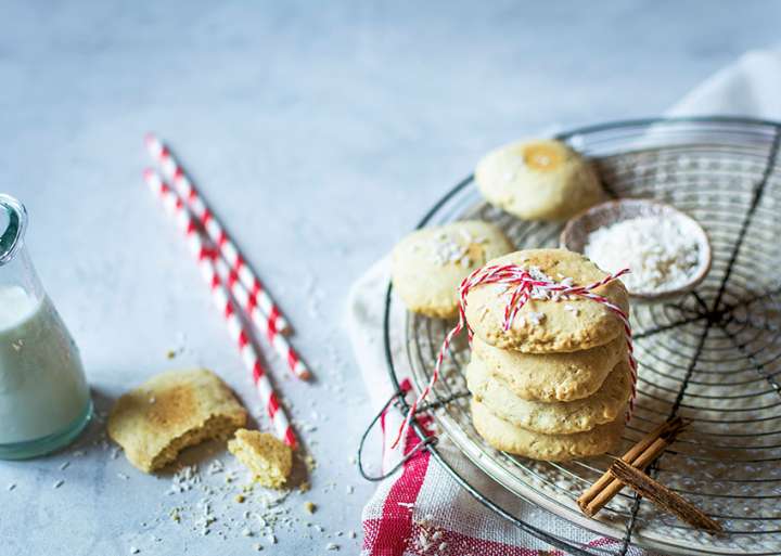 Biscuits cétogènes à la noix de coco