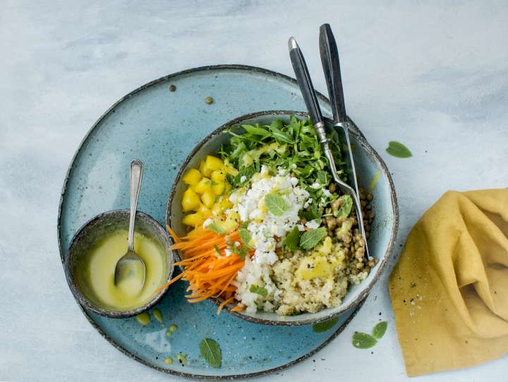 Bol de quinoa et lentilles