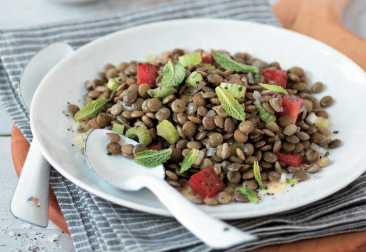 Salade de lentilles et tomates à la menthe