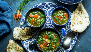 Soupe aux fanes de carottes