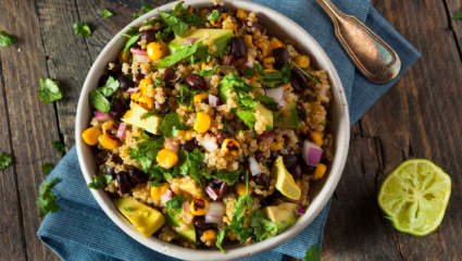 Salade mexicaine au quinoa et au chanvre