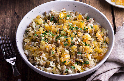 Bol de lentilles et riz (mujadara)