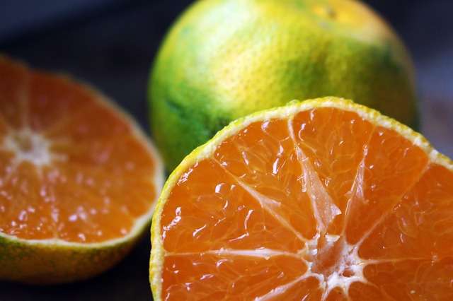 Mandarine verte (Citrus reticulata)