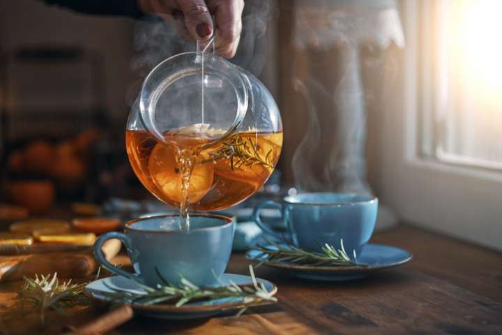 Voici comment préparer la tisane avec le 4 côtés, le clou de