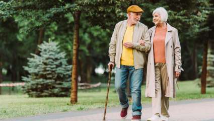 Adoucir le quotidien des seniors avec les huiles essentielles