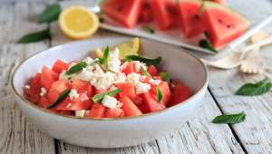 Salade de pastèque et roquette au chèvre