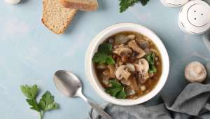 Soupe de lentilles et champignons