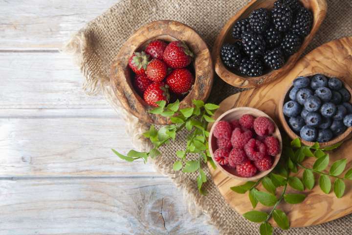 Les polyphénols issus des canneberges, myrtilles, fraises, cerises et  airelles bons pour les caries