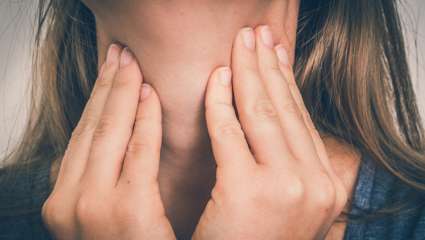 Hyperthyroïdie : retour à l'équilibre avec les plantes et l'alimentation