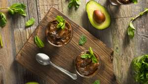 Mousse au chocolat et aux avocats