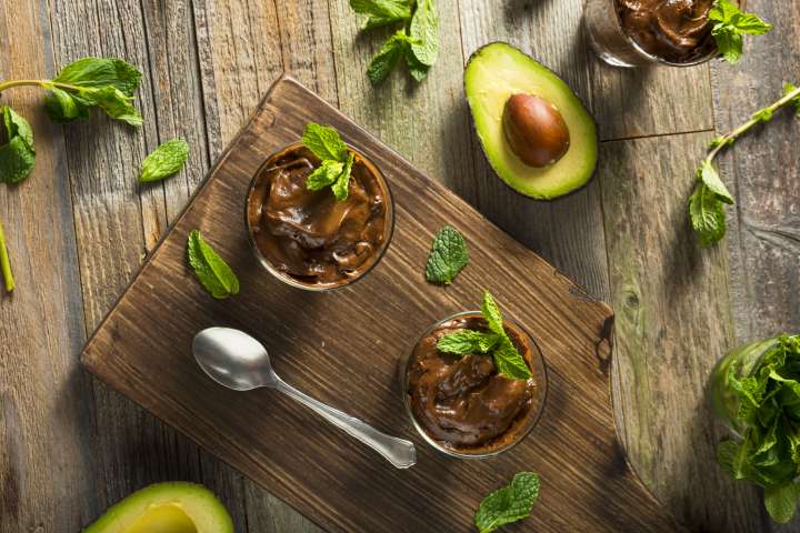 Mousse au chocolat et aux avocats