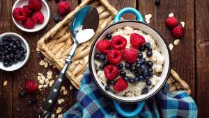 Porridge aux fruits des bois