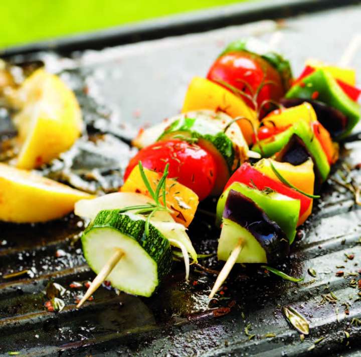 Brochettes de légumes grillés